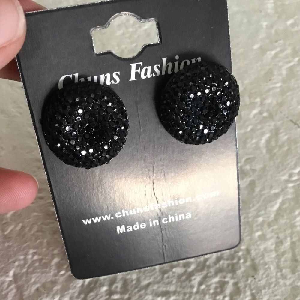 Largetextured Gem Cluster Stud Earrings (H15)